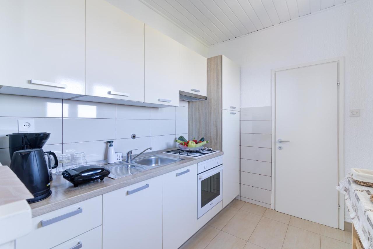 Miro Apartment เซนญ์ ภายนอก รูปภาพ