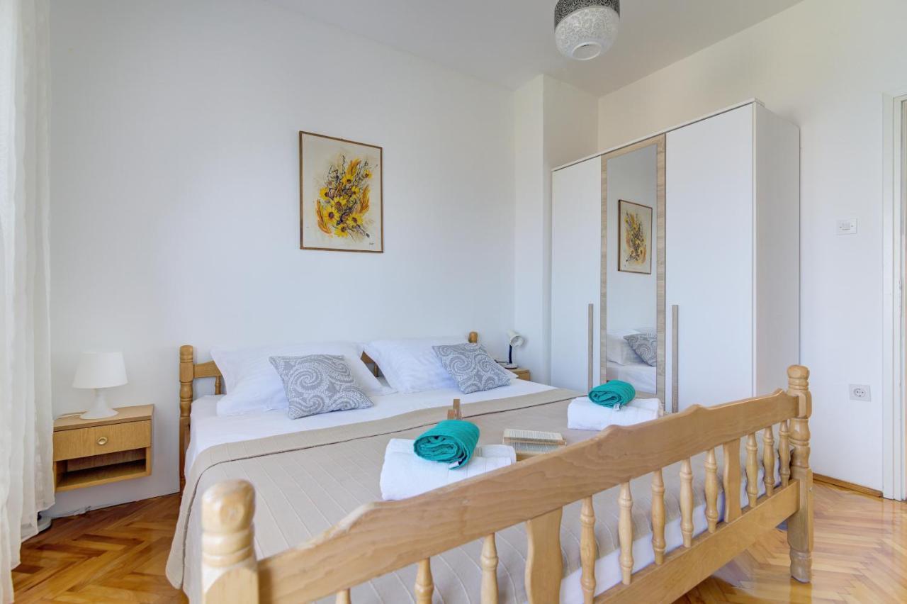 Miro Apartment เซนญ์ ภายนอก รูปภาพ