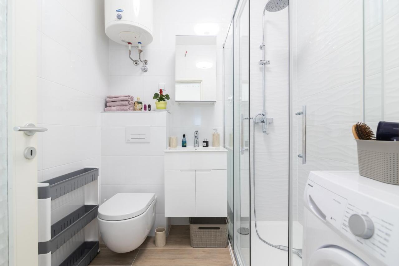 Miro Apartment เซนญ์ ภายนอก รูปภาพ